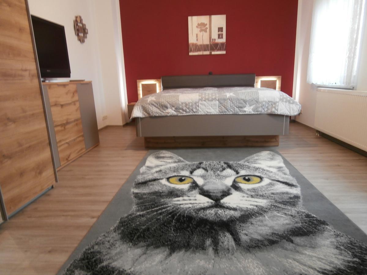 Güstrow Gaestehaus Pension Hess - Das Kleine Hotel מראה חיצוני תמונה